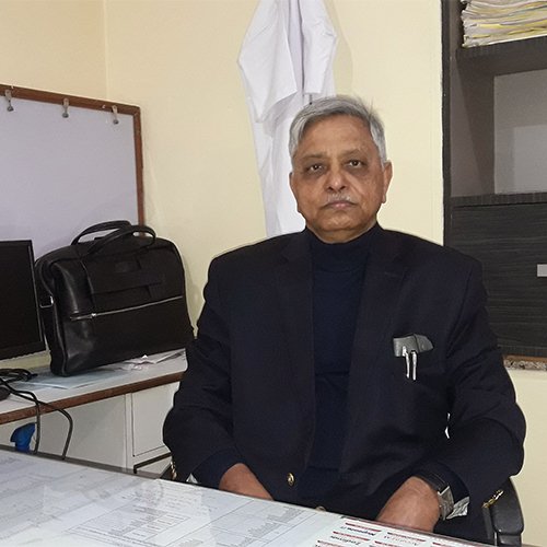 Prof. (Dr) Anand Kumar, MBBS,MS(Onco & General Surgery)